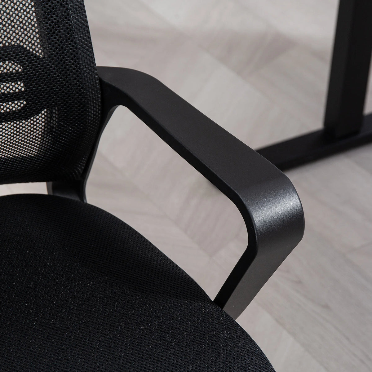 Meeting Office Chair, Mesh Reception Chair with Sled Base, Black