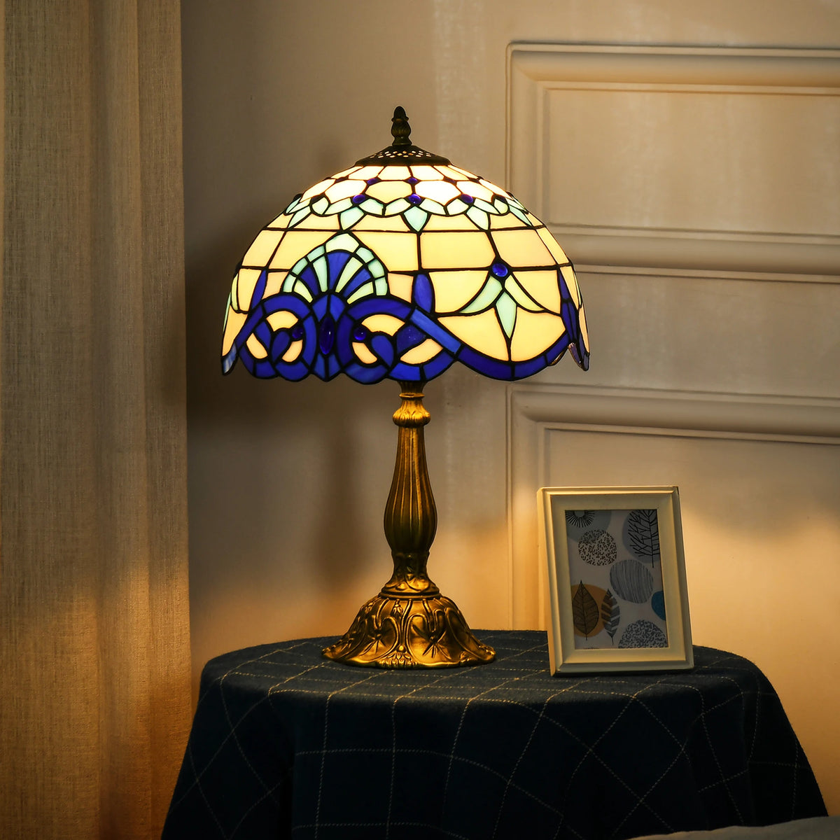 Handmade Stained Glass Table Lamp, Antique Bedside Lamp for Bedroom, Blue