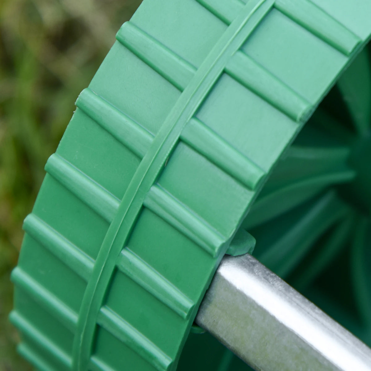 Garden Lawn Aerator with 3-Position Adjustable Handle, Rolling Spike Roller