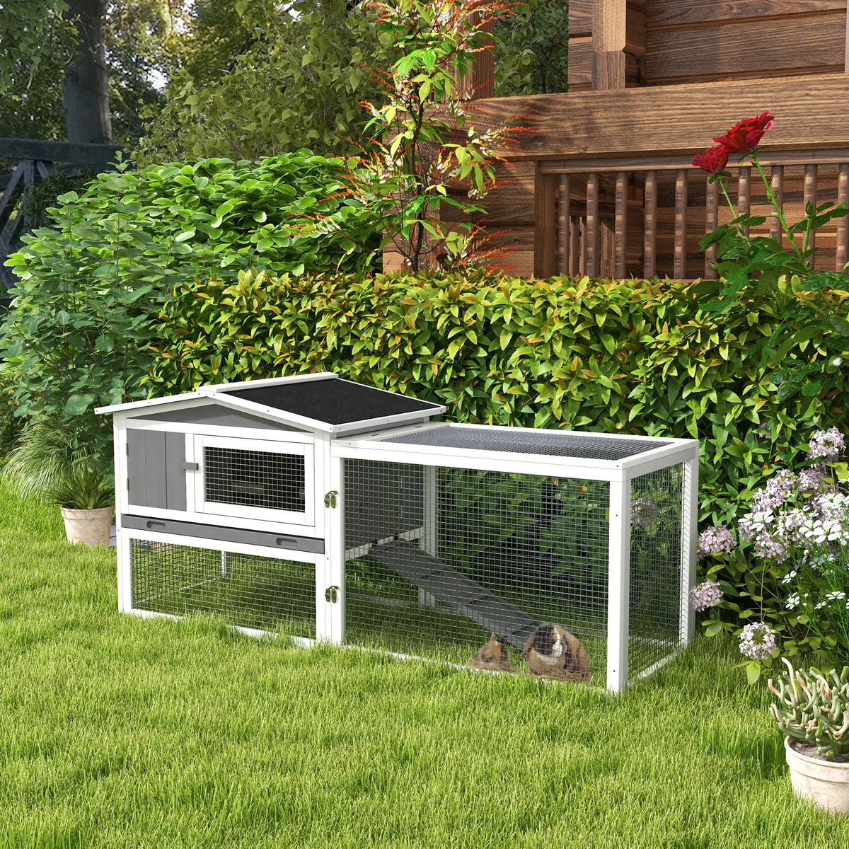 Wooden Outdoor Rabbit Hutch with Run, Slide-Out Tray and Ramp
