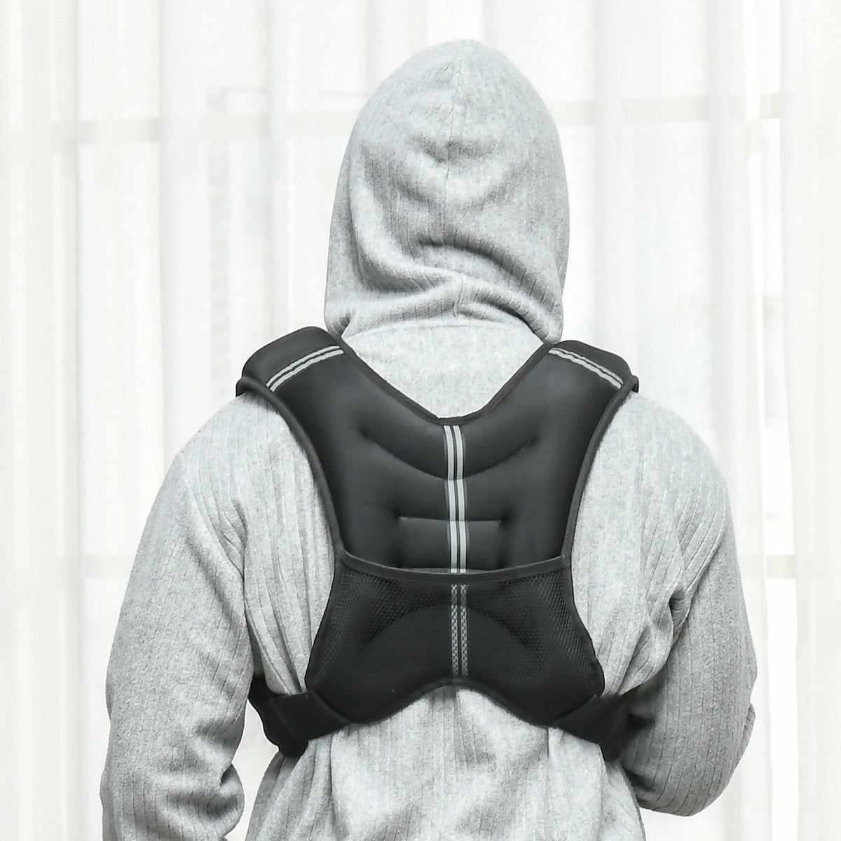 8kg Weighted Vest with Adjustable Straps and Mesh Pocket, Black