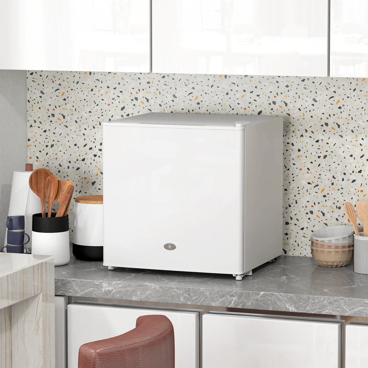35L Mini Freezer with Lockable Door and Adjustable Temperature, White