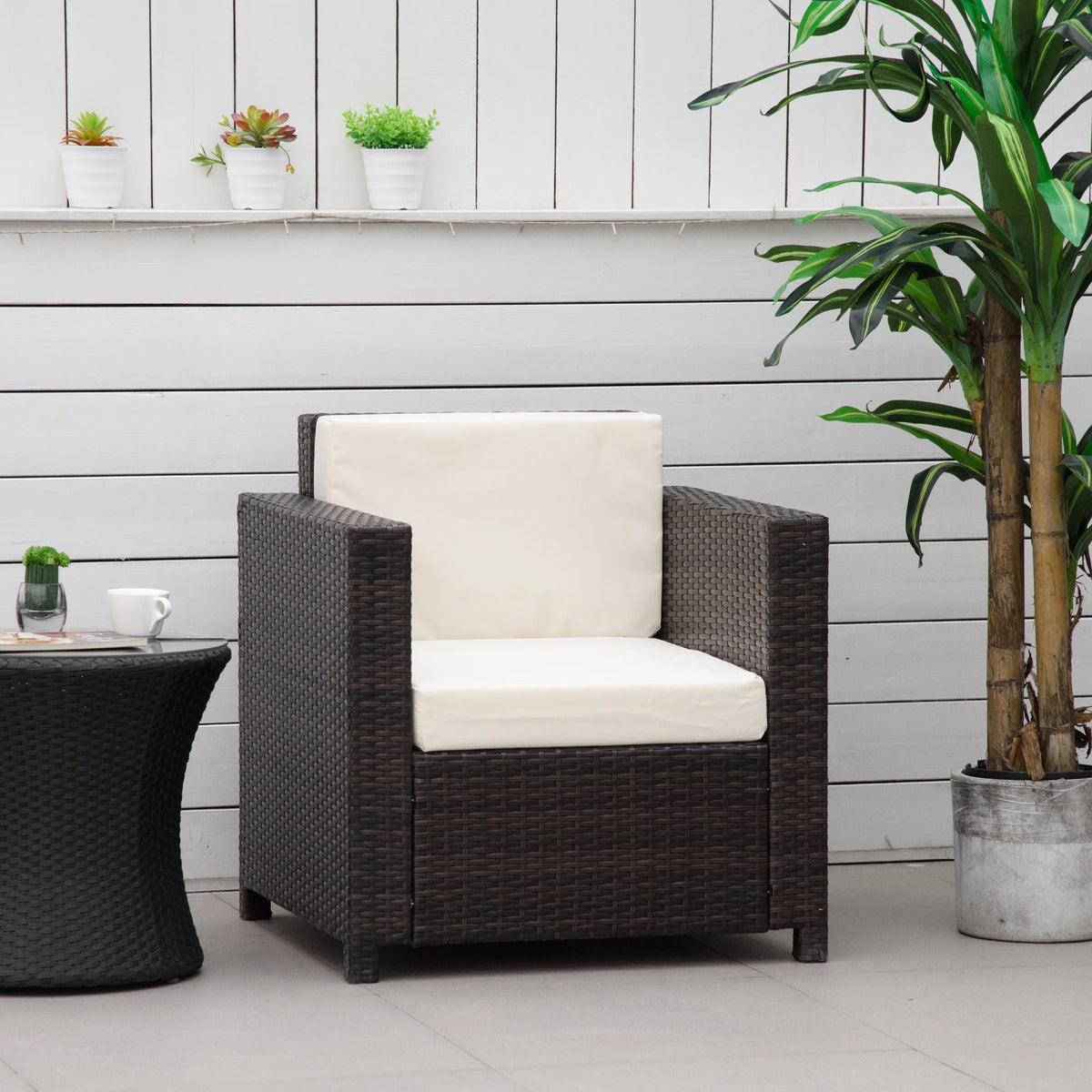 Single Seater Rattan Chair Sofa with 10cm Thick Padded Cushion, All-Weather PE Wicker Armchair