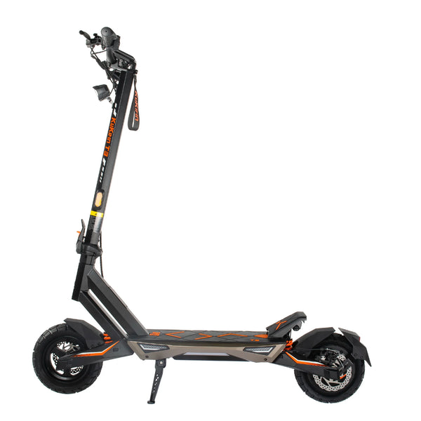 T3 Foldable Electric Scooter 800W with 48V 15.6Ah Battery, 10 Inch Tyres, Dual Disc Brakes and IP54