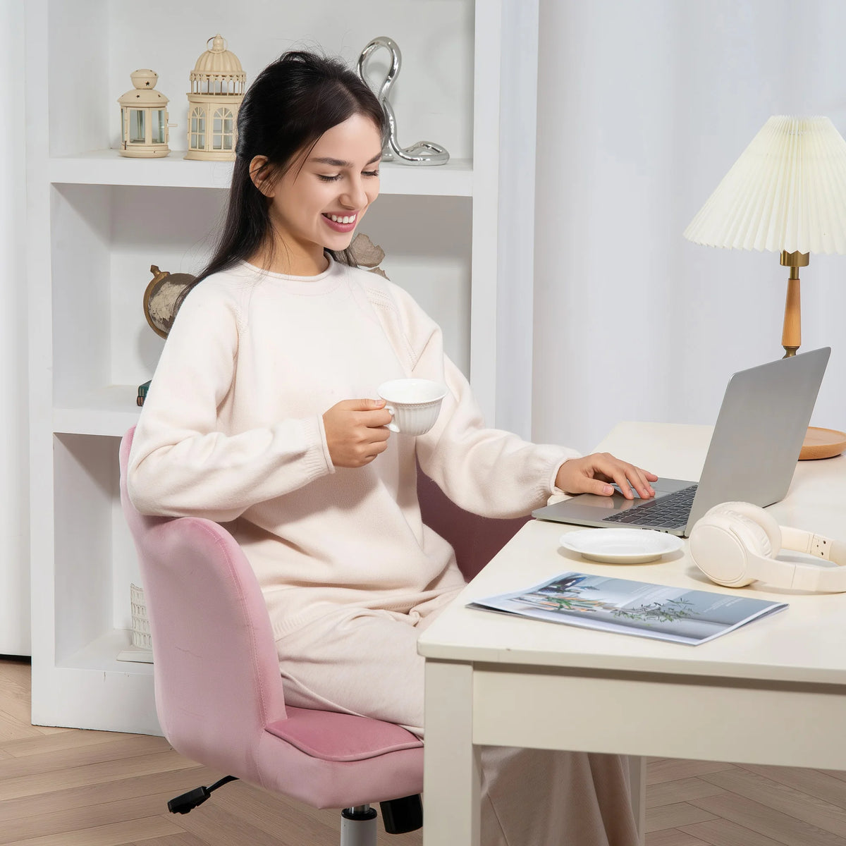 Velvet-Feel Office Chair with Petal Back and Lumbar Pillow, Pink