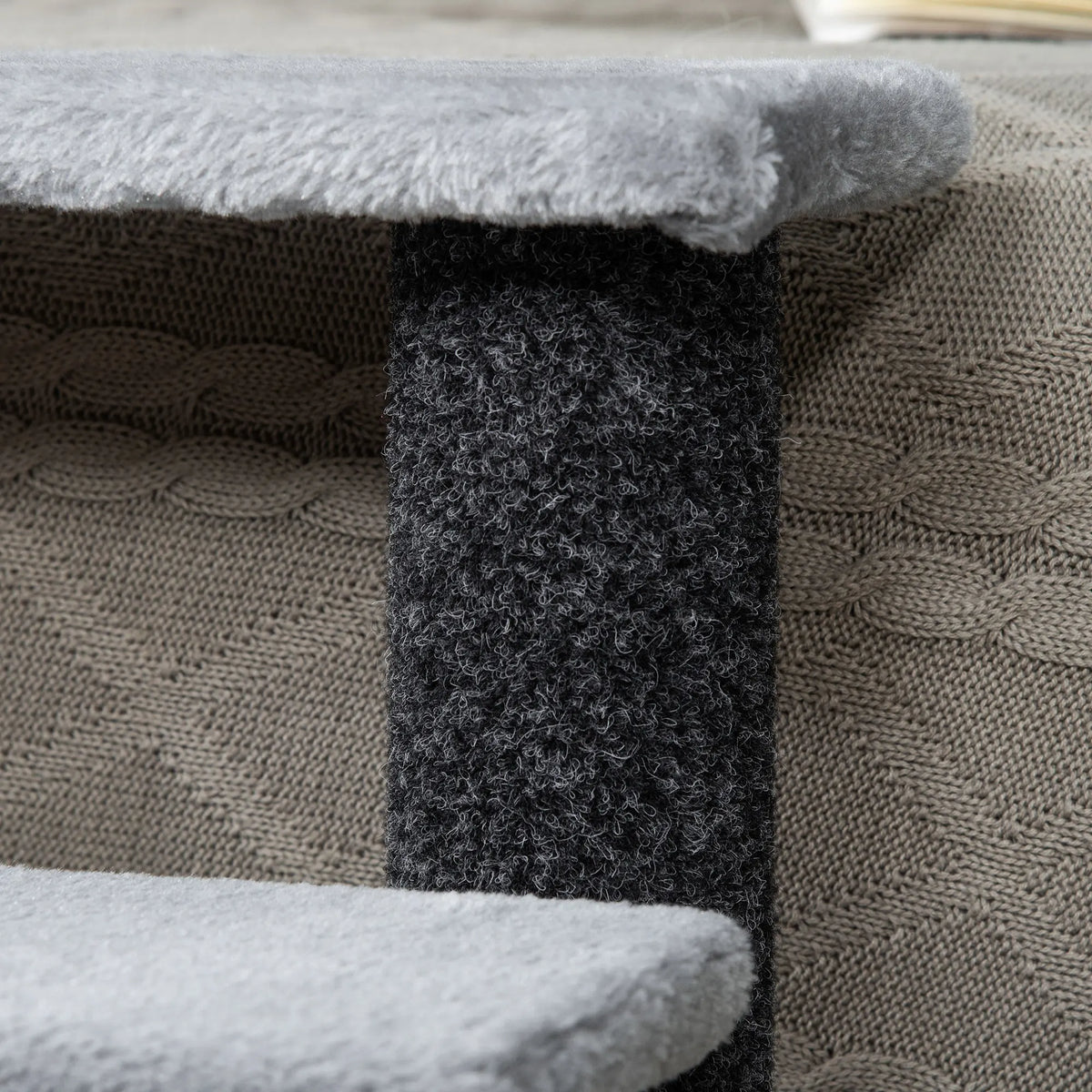 4-Step Cat Stairs with Scratching Posts, Platform and Hanging Ball, Light Grey