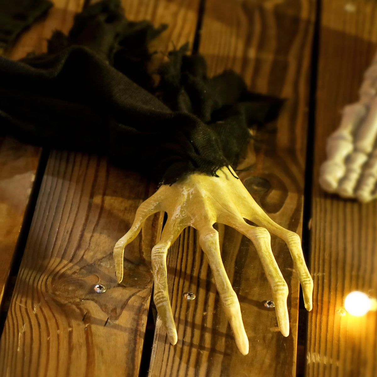 183cm Life Size Scary Halloween Decorations, Battery Operated