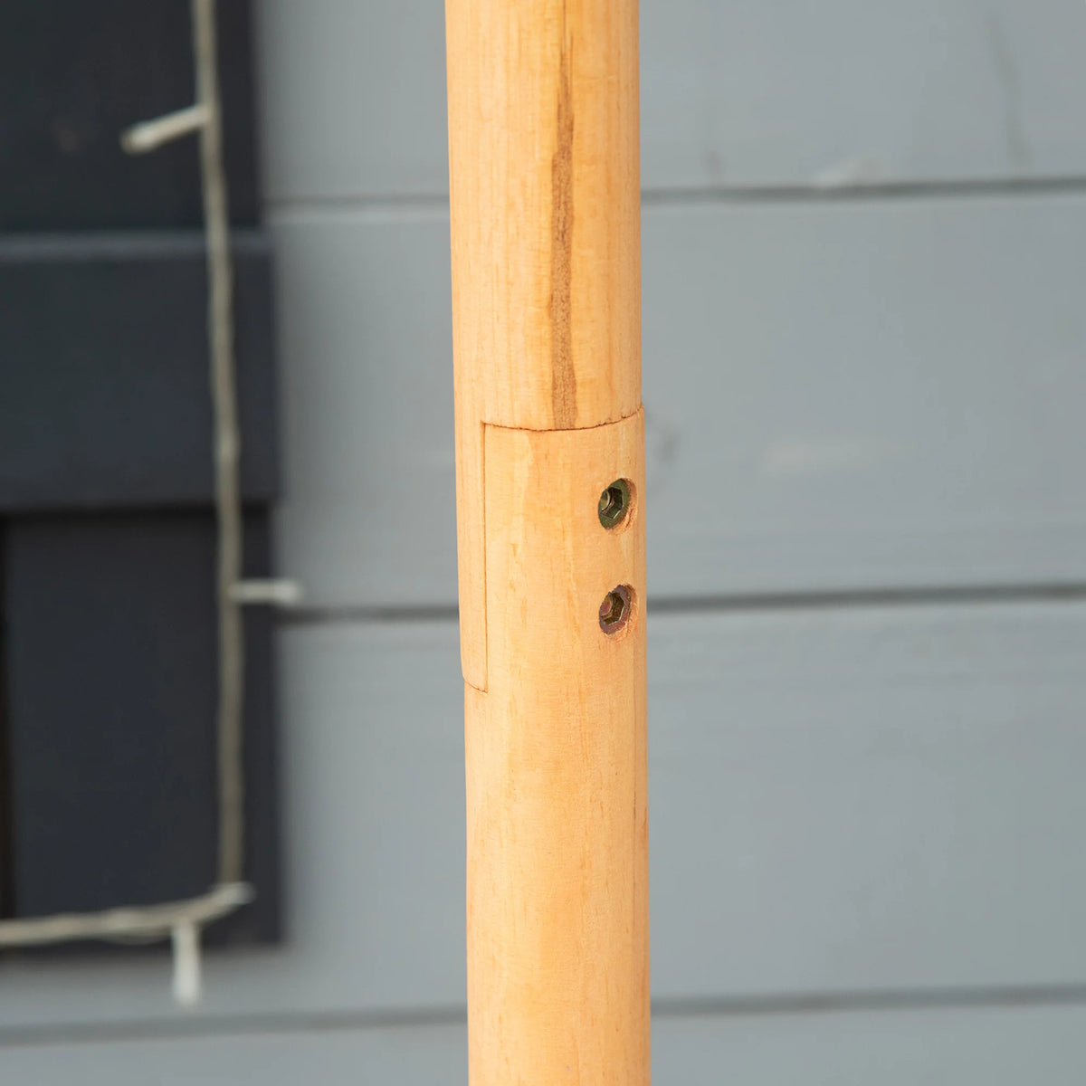 Wooden Bird Table Free Standing Feeder 40x113cm Fir Wood with Metal Roof and Tripod Base Natural