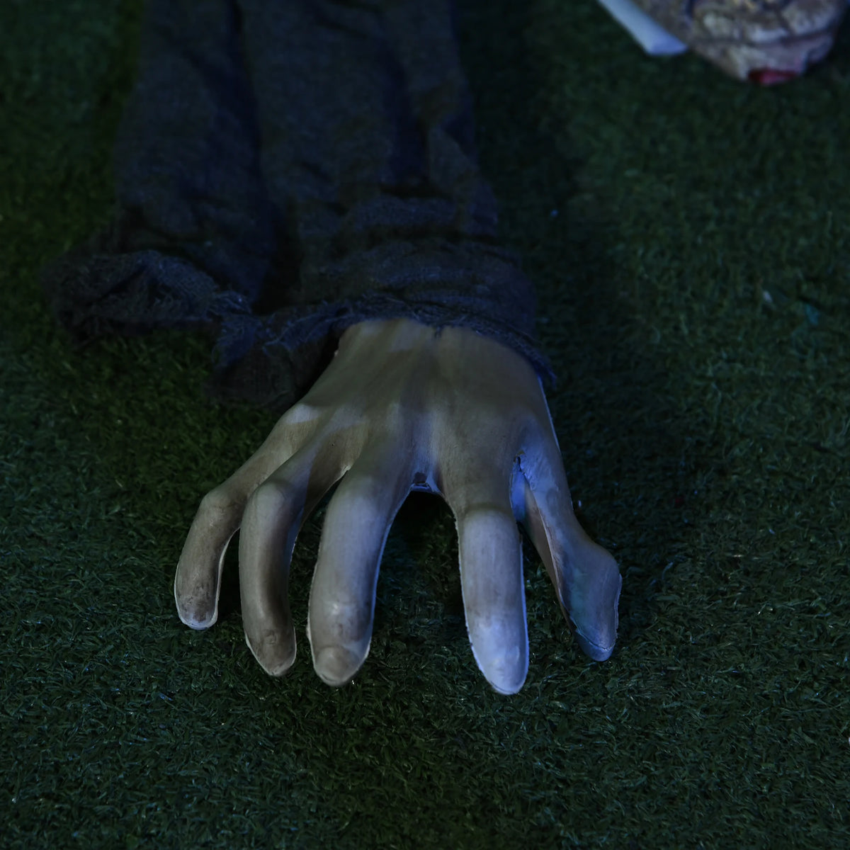5.2ft Crawling Zombie Halloween Decoration, Sound Activated