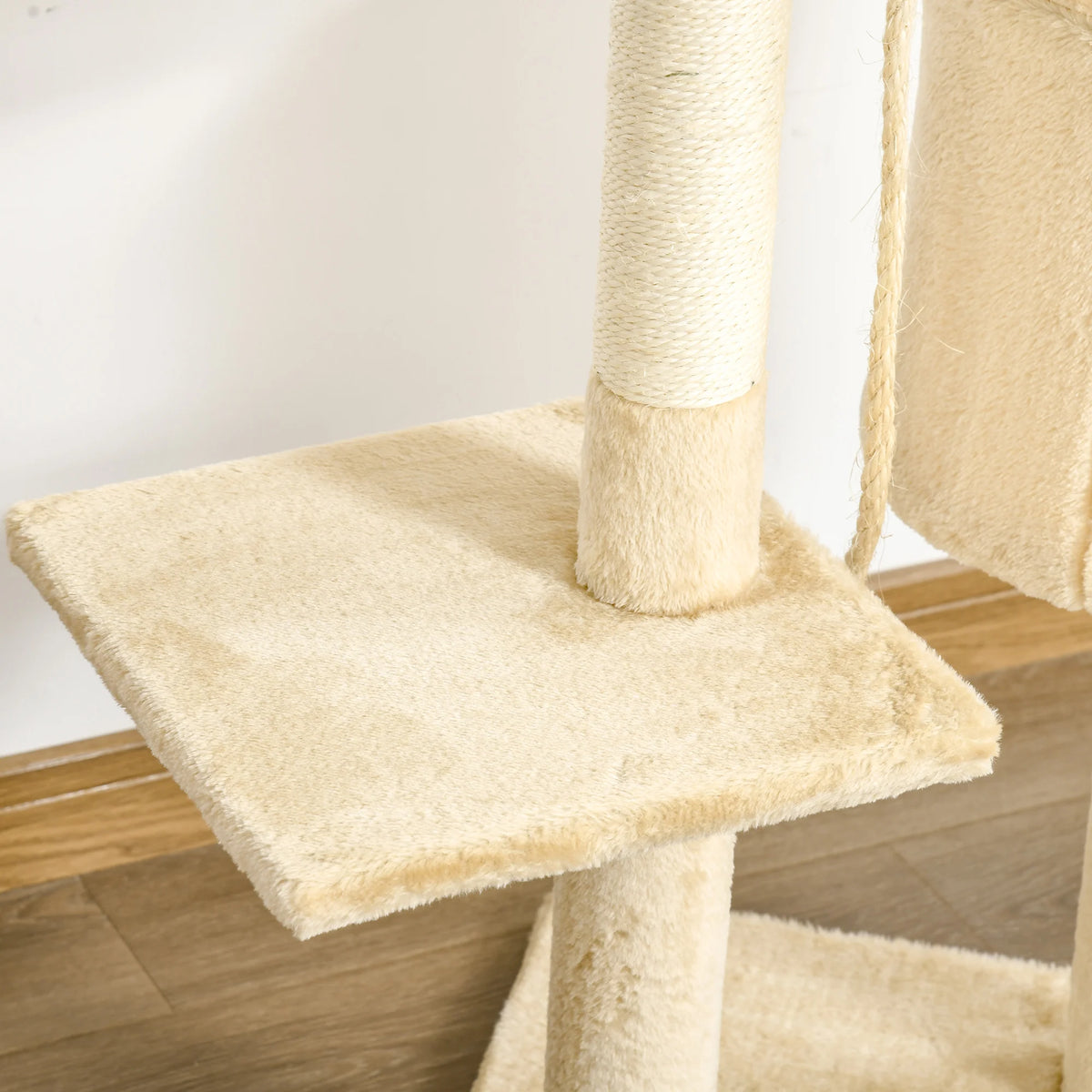 4-Tier Cat Tree with Condo, Sisal Scratching Posts and Perches, 114cm, Beige