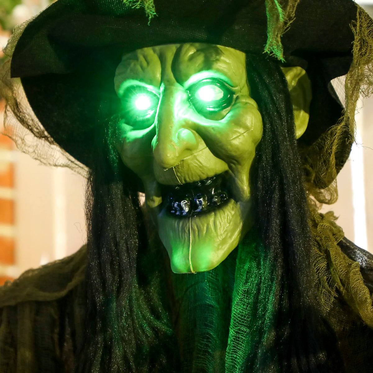 Voice Activated Halloween Animatronics Hanging Witch, Green