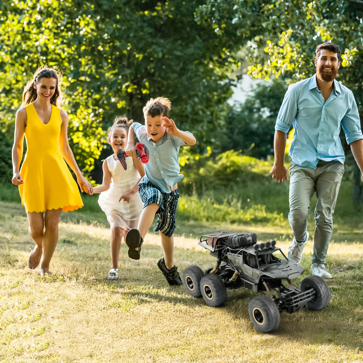 1:12 Scale 4WD RC Car 2.4G Remote Control Buggy 4x4 Off-Road Truck with Metal and ABS Construction for Kids and Adults